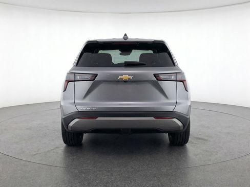 Used 2025 Chevrolet Equinox LT FWD image 6
