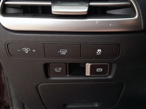 Used 2024 Hyundai Palisade SEL image 25