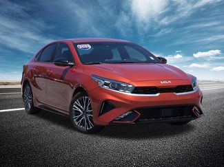Used 2023 Kia Forte GT-Line w/ GT-Line Premium Package FWD video 2