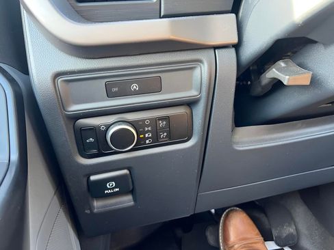 Used 2025 Ford F150 XL AWD/4WD image 20