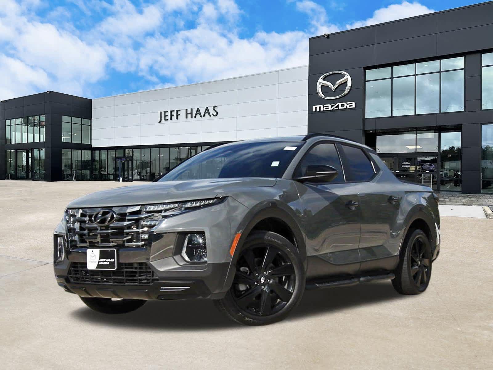 Used 2024 Hyundai Santa Cruz Night AWD/4WD image 1