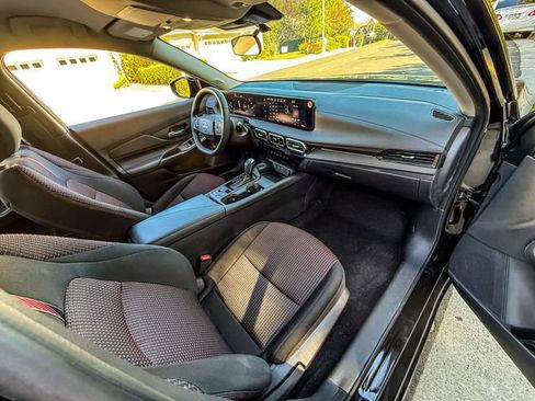 Used 2026 Nissan Sentra SR w/ Floor Mat Package FWD image 13