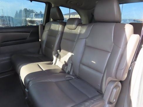 Used 2014 Honda Odyssey Touring image 35