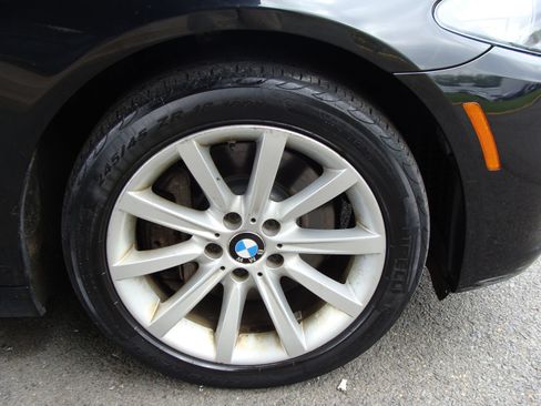 Used 2014 BMW 535i xDrive Sedan AWD/4WD image 40