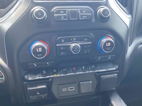 Used 2019 Chevrolet Silverado 1500 RST w/ All-Star Edition AWD/4WD image 23