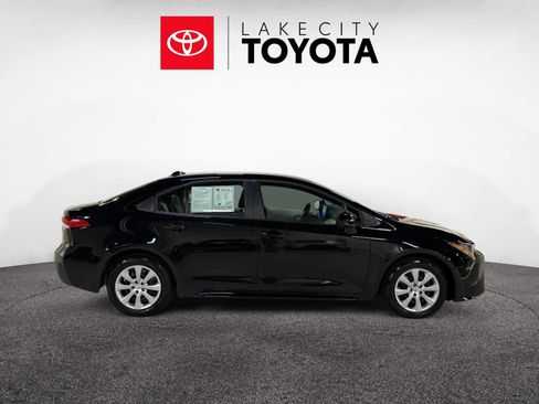 Used 2026 Toyota Corolla LE image 9