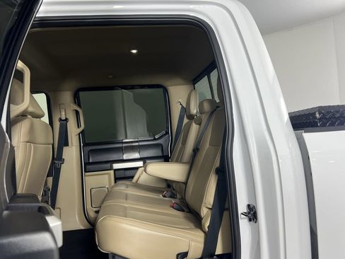 Used 2021 Ford F250 Lariat w/ Lariat Value Package image 25