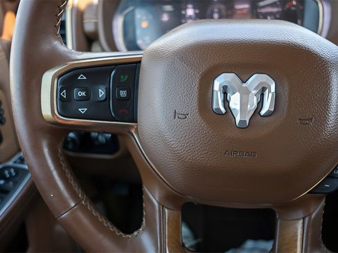 Used 2024 RAM 3500 Limited image 12