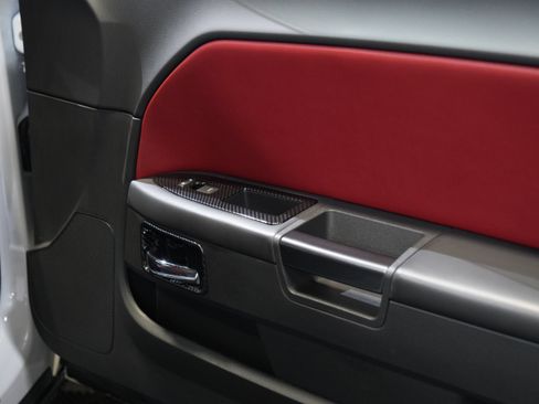 Used 2014 Dodge Challenger SXT RWD image 25