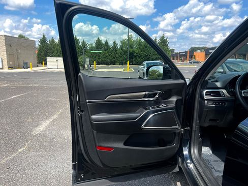 Used 2021 Kia Telluride SX image 9