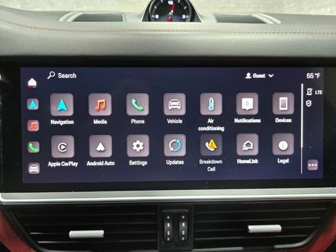 Used 2022 Porsche Cayenne Platinum Edition image 22