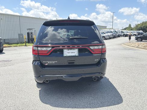 Used 2026 Dodge Durango GT AWD/4WD image 7