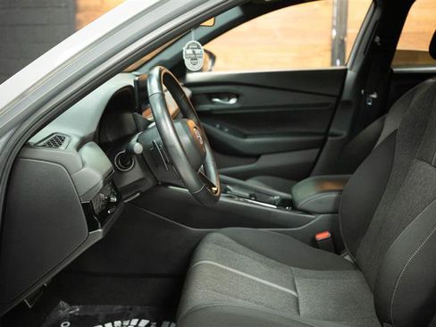 Used 2024 Honda Accord Sport image 7