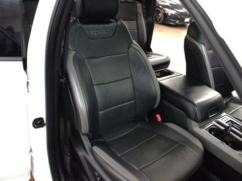 Used 2018 Ford F150 Raptor w/ Equipment Group 802A Luxury image 11