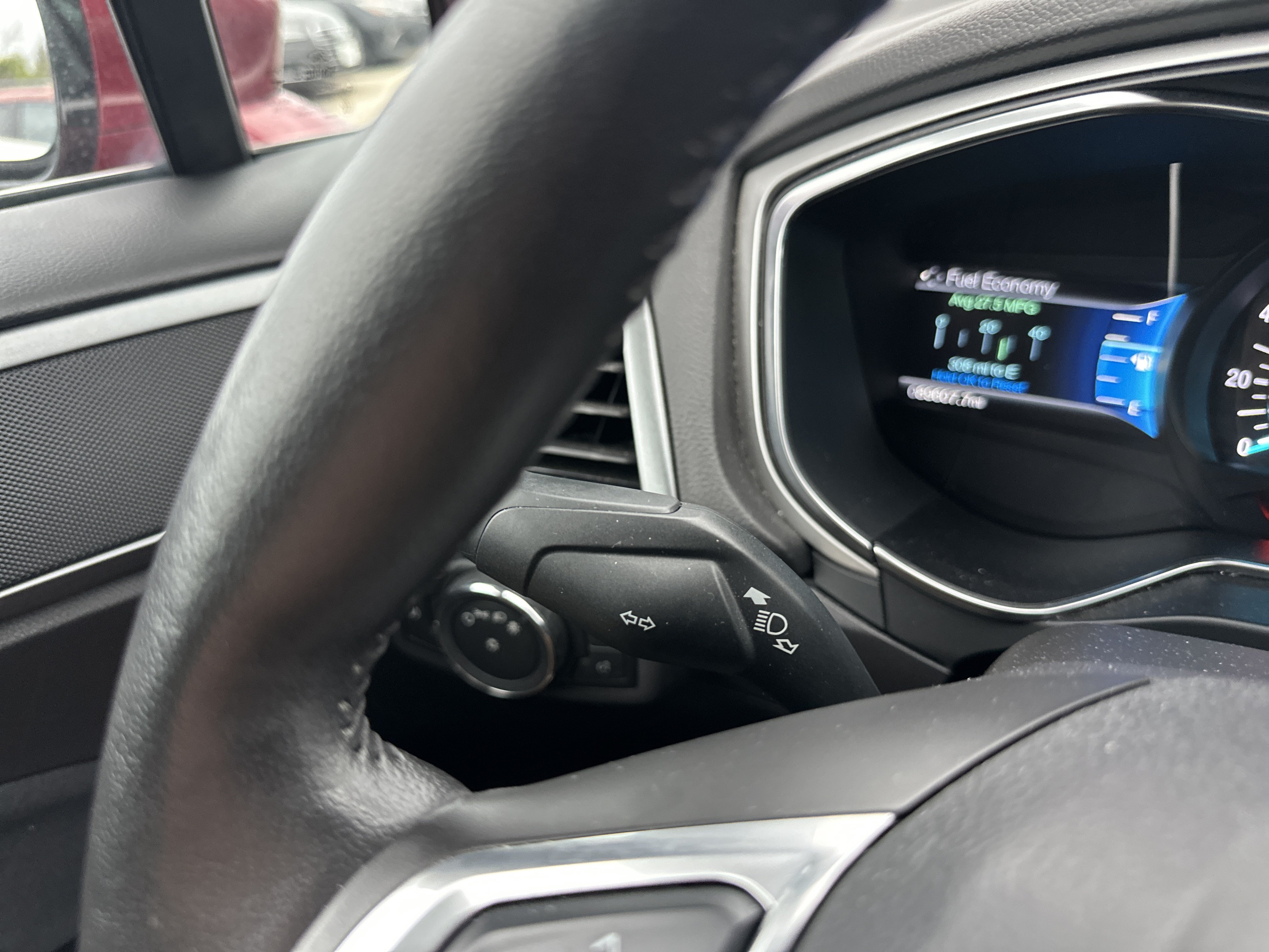 Used 2016 Ford Fusion SE FWD image 22
