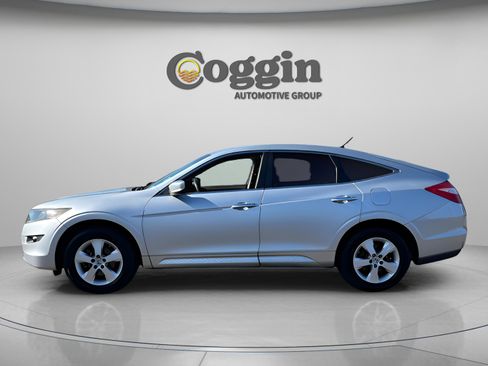 Used 2011 Honda Crosstour EX image 2