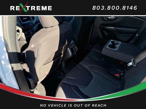 Used 2020 Jeep Cherokee Latitude image 18