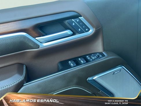 Used 2025 GMC Sierra 2500 Denali image 13