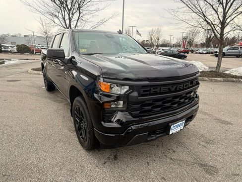 Used 2023 Chevrolet Silverado 1500 Custom image 7