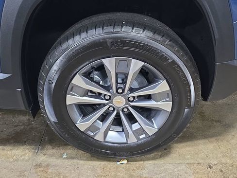 New 2026 Chevrolet Equinox LT w/ Safety and Technology Package AWD/4WD image 33