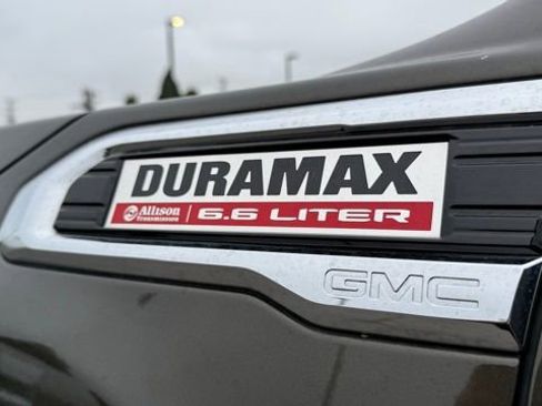 Used 2022 GMC Sierra 2500 Denali image 16