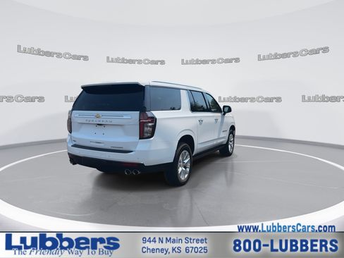 Used 2024 Chevrolet Suburban Premier w/ Premium Package 2 image 8