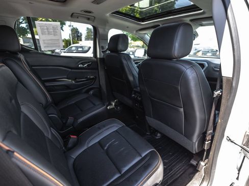 Used 2023 GMC Acadia AT4 w/ Technology Package AWD/4WD image 31