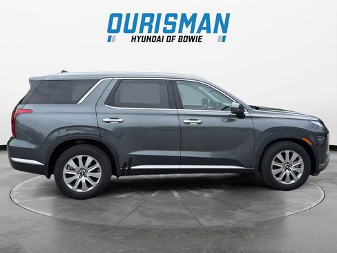 Used 2023 Hyundai Palisade SEL w/ Cargo Package AWD/4WD image 7