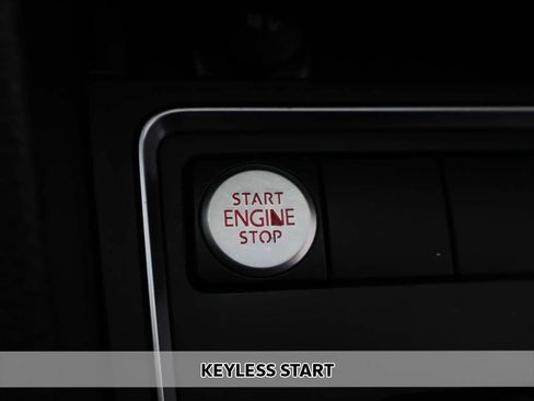 Used 2015 Volkswagen Jetta SE FWD image 4