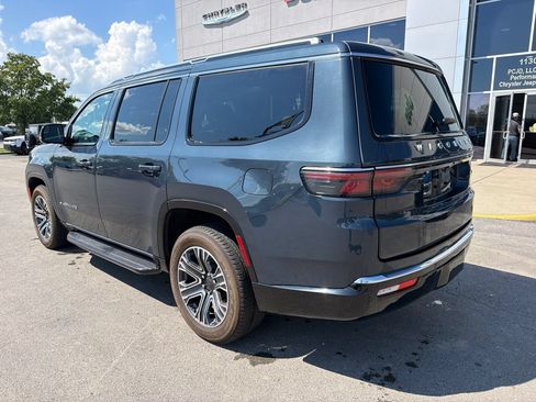 Certified 2024 Jeep Wagoneer 4WD w/ Premium Group I image 5