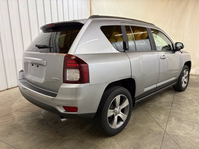 Used 2016 Jeep Compass High Altitude FWD image 5