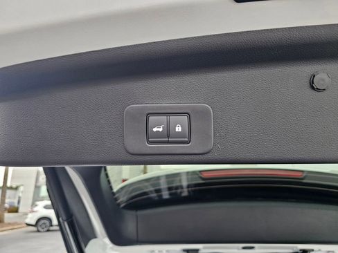 New 2026 Nissan Murano SV image 11