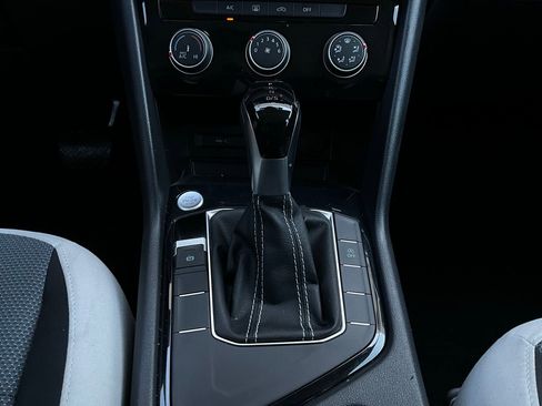 Used 2025 Volkswagen Taos S image 21