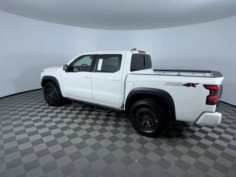 Certified 2025 Nissan Frontier PRO-4X image 6