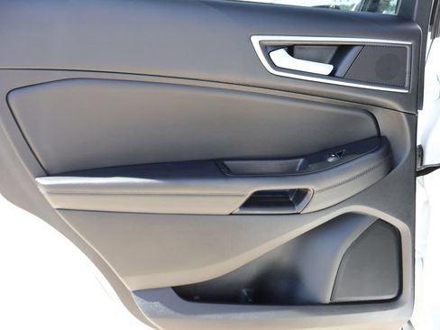 Certified 2023 Ford Edge SEL w/ Convenience Package AWD/4WD image 18