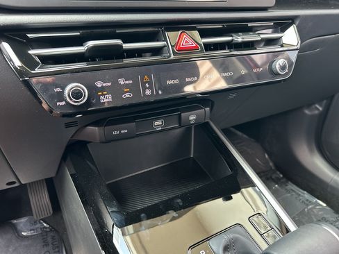 New 2026 Kia Niro LX FWD image 20