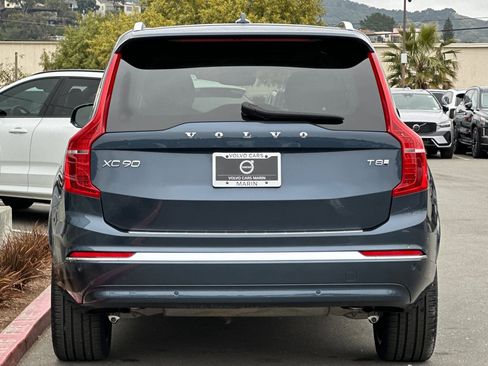 Certified 2025 Volvo XC90 T8 Plus w/ Protection Package image 8