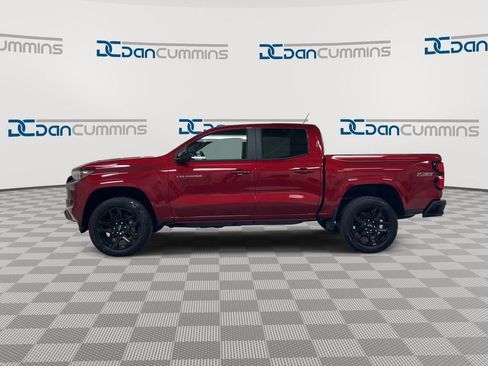 Used 2025 Chevrolet Colorado Z71 w/ Z71 Convenience Package 2 AWD/4WD image 5