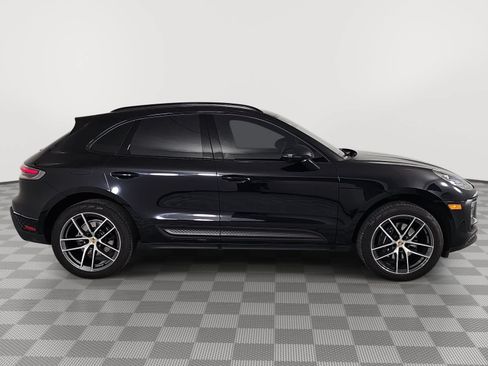 Used 2024 Porsche Macan AWD/4WD image 9