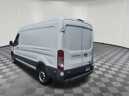 Used 2017 Ford Transit 250 148 Medium Roof RWD image 7