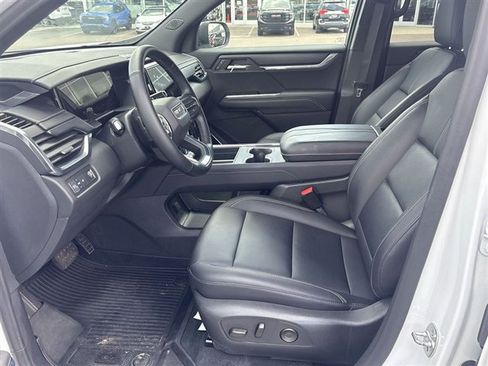 Used 2024 GMC Acadia Elevation w/ LPO, Floor Liner Package FWD image 19