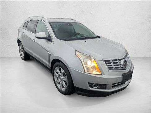 Used 2014 Cadillac SRX Performance w/ Driver Assist Package AWD/4WD image 3