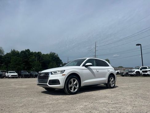 Used 2020 Audi Q5 2.0T Premium Plus w/ Premium Plus Package AWD/4WD image 2