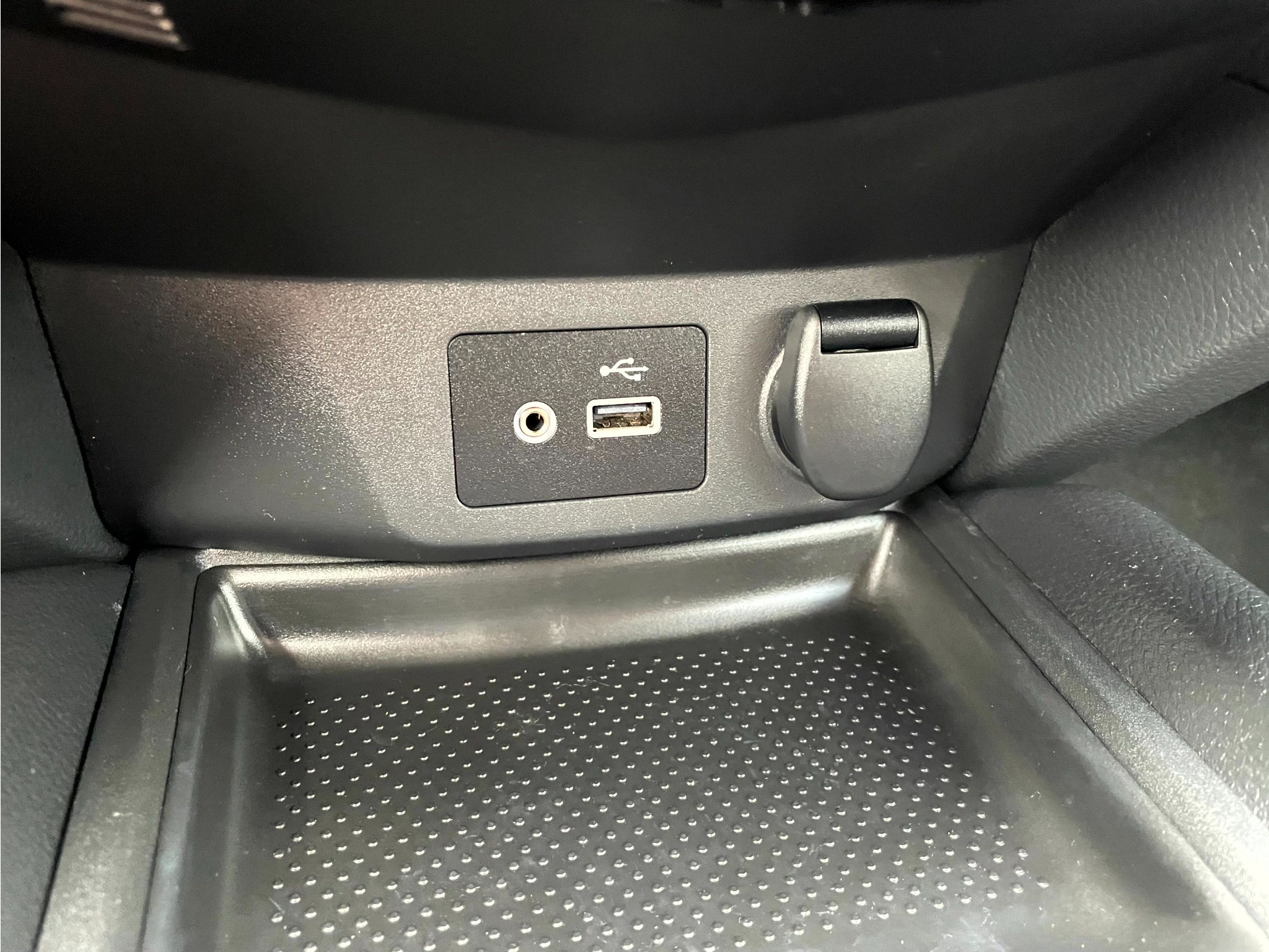 Used 2020 Nissan Rogue SV AWD/4WD image 18