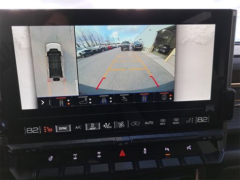 New 2025 GMC Hummer EV 2X w/ Extreme Off-Road Package image 32