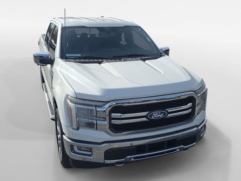 Used 2024 Ford F150 Lariat w/ FX4 Off-Road Package image 25