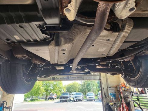 Used 2012 Ford Taurus SE FWD image 15