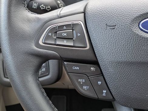 Used 2019 Ford Escape SEL FWD image 29