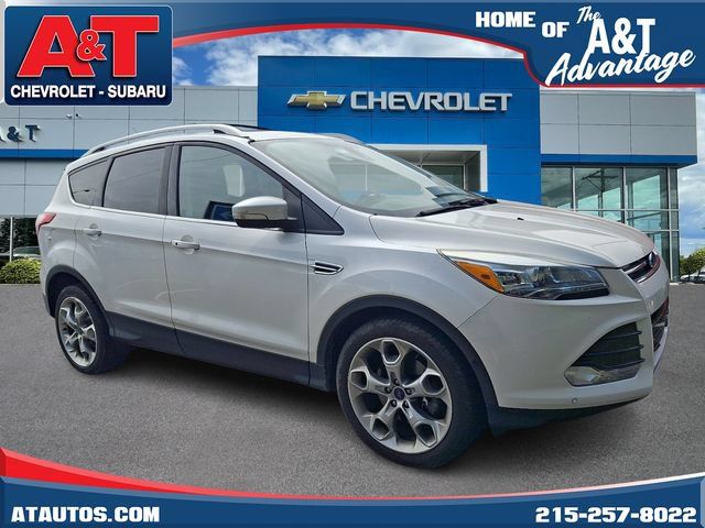 Used 2015 Ford Escape Titanium w/ Equipment Group 301A AWD/4WD image 1