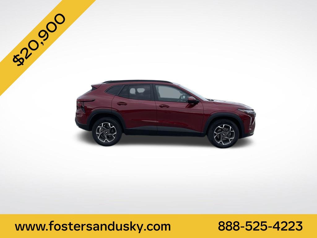 Used 2024 Chevrolet Trax LT w/ Sunroof Package FWD image 6